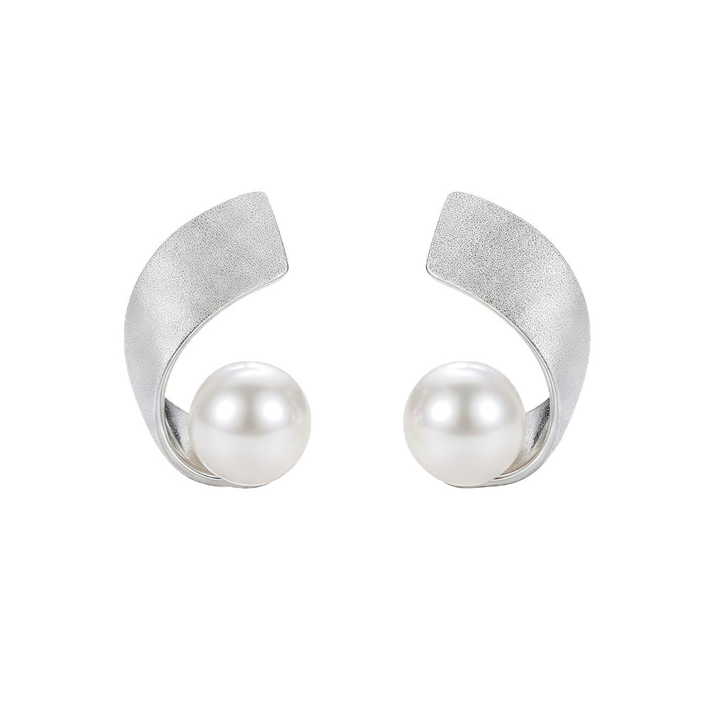 Emerald Green Stud Earrings — Luxury & Nature
