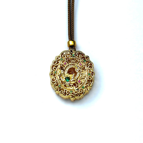 Sandgold Geheimer Buddha Medaillon — Runder Gau-Box Kettenanhänger